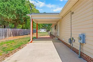 565 Adams Gate Rd, Winston-Salem, NC 27107 - Photo 20