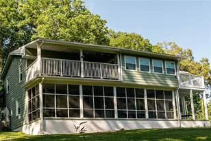 226 E Lebanon St, Mount Airy, NC 27030 - Photo 6