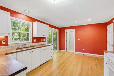 1424 Brookwood Drive, Winston-Salem, NC 27106 - Photo 12