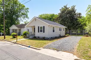 1110 Ware St, Reidsville, NC 27320 - Photo 2