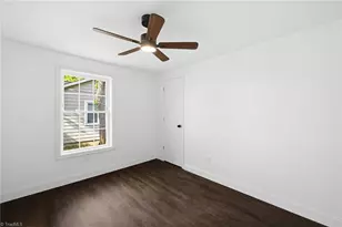 321 S Branch St, Reidsville, NC 27320 - Photo 20