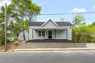 321 S Branch St, Reidsville, NC 27320 - Photo 1