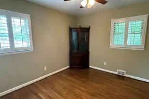 271 Green Way Ln, Wilkesboro, NC 28697 - Photo 12