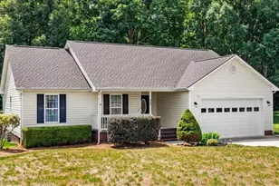 345 River Run Dr, Reidsville, NC 27320 - Photo 2