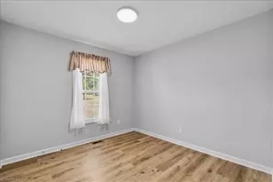 345 River Run Dr, Reidsville, NC 27320 - Photo 28