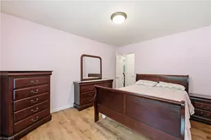 212 Lakeview Dr, Pelham, NC 27311 - Photo 14