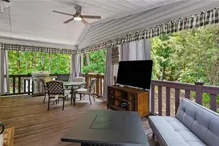 113 Lake View Dr, New London, NC 28127 - Photo 18