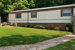 7305 Millcroft Ct, Pleasant Garden, NC 27313 - Photo 2