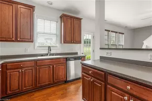1937 Glenkirk Dr, Burlington, NC 27215 - Photo 18