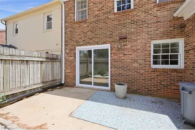 159 Charlestowne Circle, Winston-Salem, NC 27103 - Photo 4