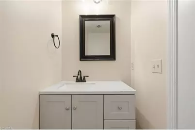 159 Charlestowne Circle, Winston-Salem, NC 27103 - Photo 18