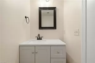 159 Charlestowne Cir, Winston-Salem, NC 27103 - Photo 18