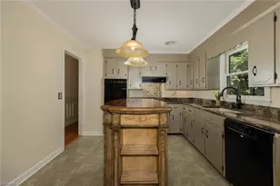 1524 Holly Cir, Wilkesboro, NC 28697 - Photo 20