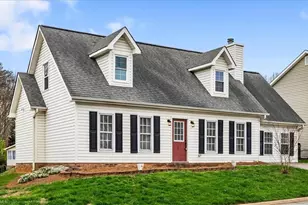 332 Brookside Ct, Kernersville, NC 27284 - Photo 2