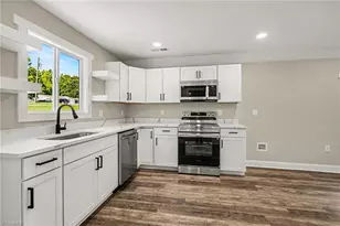 607 Truman St, Eden, NC 27288 - Photo 12