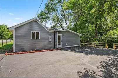 607 Truman Street, Eden, NC 27288 - Photo 28
