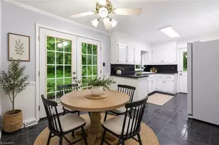 814 Baker Dr, Haw River, NC 27258 - Photo 4