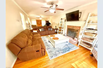 1104 Elmwood Avenue, High Point, NC 27265 - Photo 10