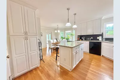 1104 Elmwood Avenue, High Point, NC 27265 - Photo 12