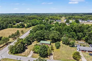 202 Arrowood Ln, Jamestown, NC 27282 - Photo 30