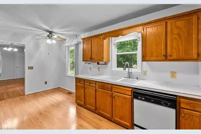 331 Vista Parkway, Asheboro, NC 27205 - Photo 14