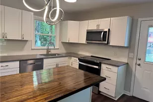 6529 Benson Ln, Pfafftown, NC 27040 - Photo 10