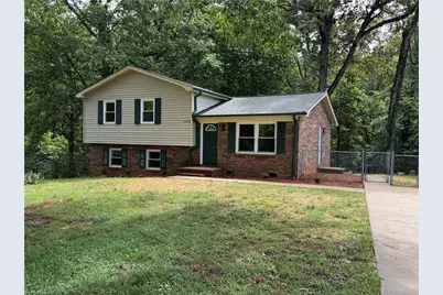 6529 Benson Lane, Pfafftown, NC 27040 - Photo 4