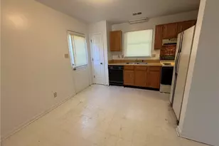 2234 Jones Rd, Greensboro, NC 27406 - Photo 6