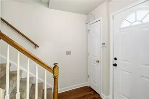 3755 Heathrow Dr, Winston-Salem, NC 27127 - Photo 4