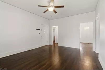 906 W Market Street #B1, Greensboro, NC 27401 - Photo 8