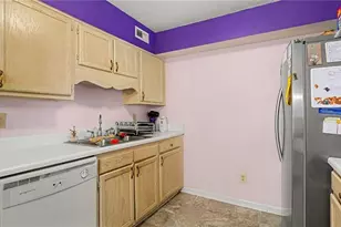 7121 W Friendly Ave, Greensboro, NC 27410 - Photo 14