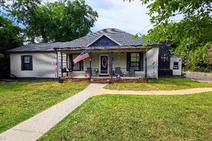 912 Overlook Ave, Eden, NC 27288 - Photo 1