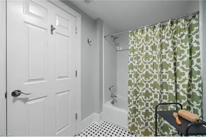 1 W 5th Street #204, Winston-Salem, NC 27101 - Photo 26
