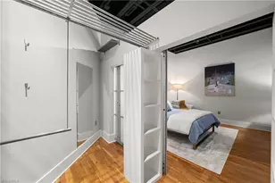 1 W 5th St, Winston-Salem, NC 27101 - Photo 20