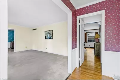 306 Leland Drive, Greensboro, NC 27455 - Photo 6