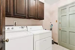 306 Leland Dr, Greensboro, NC 27455 - Photo 12