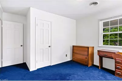 306 Leland Drive, Greensboro, NC 27455 - Photo 32