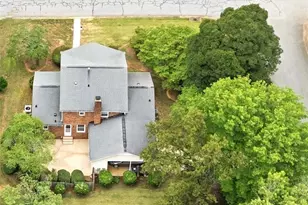 306 Leland Dr, Greensboro, NC 27455 - Photo 40