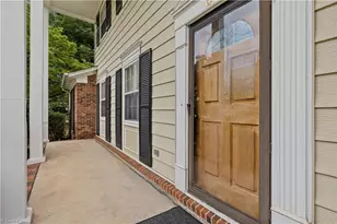 306 Leland Dr, Greensboro, NC 27455 - Photo 4