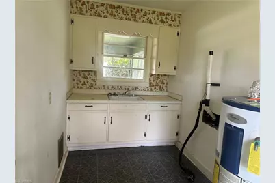 529 E Devon Drive E, Mount Airy, NC 27030 - Photo 12