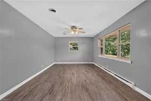 113 Green Valley Rd, Greensboro, NC 27403 - Photo 12