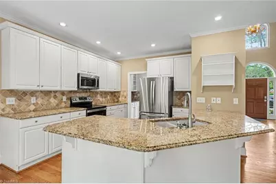 3211 Timberoak Court, Greensboro, NC 27410 - Photo 14