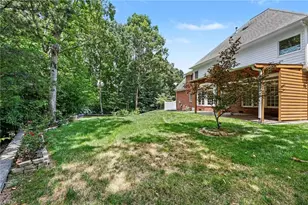 3211 Timberoak Ct, Greensboro, NC 27410 - Photo 38