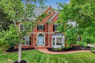 3211 Timberoak Ct, Greensboro, NC 27410 - Photo 2