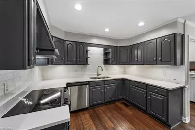 4007 Bradenton Drive, Greensboro, NC 27406 - Photo 10