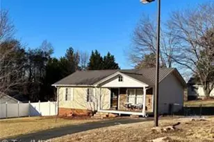144 Strawberry Ln, Mount Airy, NC 27030 - Photo 32