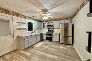 144 Strawberry Ln, Mount Airy, NC 27030 - Photo 2