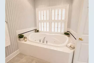 6916 Harvest Glen Drive, Greensboro, NC 27406 - Photo 10