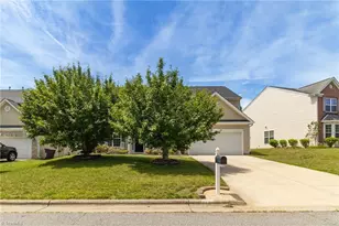 3706 Single Leaf Cir, High Point, NC 27265 - Photo 2