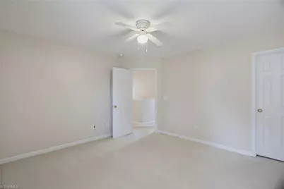 3706 Single Leaf Circle, High Point, NC 27265 - Photo 32